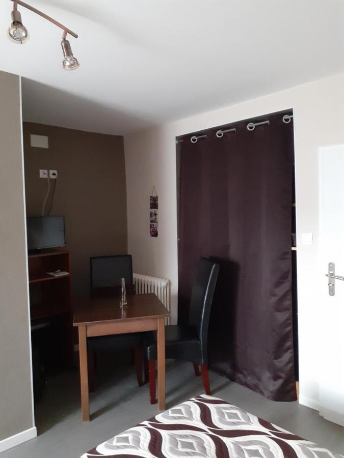 Bonsejour Aparthotel แซงต์-มอริซ-ซูร์-โมแซล ภายนอก รูปภาพ