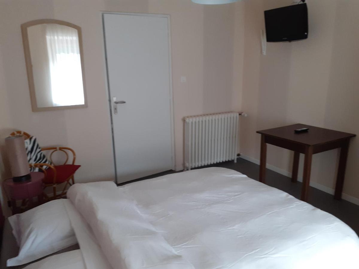 Bonsejour Aparthotel แซงต์-มอริซ-ซูร์-โมแซล ภายนอก รูปภาพ